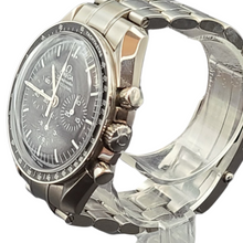 Load image into Gallery viewer, Omega Speedmaster Moonwatch Chronograph (311.30.42.30.01.005)