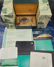 Load image into Gallery viewer, Rolex 16610 Submariner Date