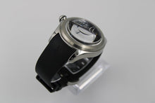 Load image into Gallery viewer, Corum Bubble Skull - 082.310.20/0371 SK01