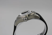 Load image into Gallery viewer, Corum Bubble Skull - 082.310.20/0371 SK01