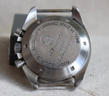 Load image into Gallery viewer, Omega Speedmaster Professional Moonwatch 1969 145022-69st