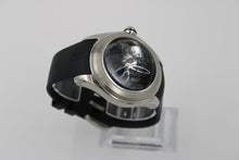 Load image into Gallery viewer, Corum Bubble Skull  - 082.310.20/0371 SK01
