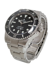 Load image into Gallery viewer, Rolex Submariner - 124060
